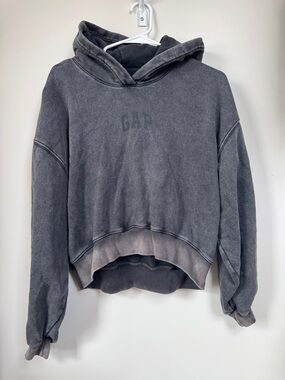 Gap oversized cropped hoodie